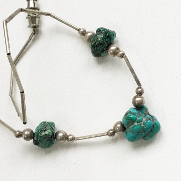 Liquid Sterling Silver Heishi Turquoise Colored Stone Nugget Choker Necklace - Picture 2 of 3